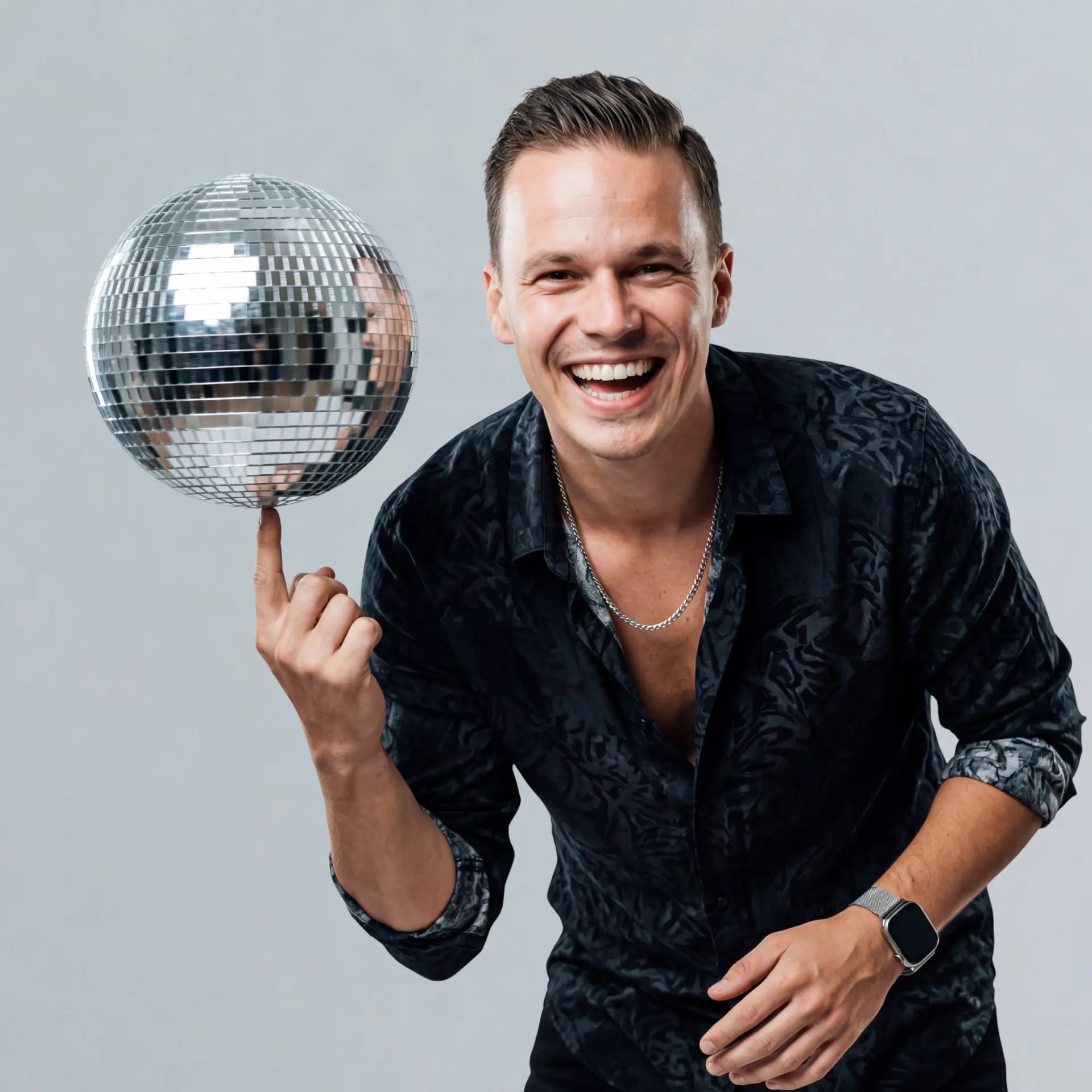 AVC press photo — disco
